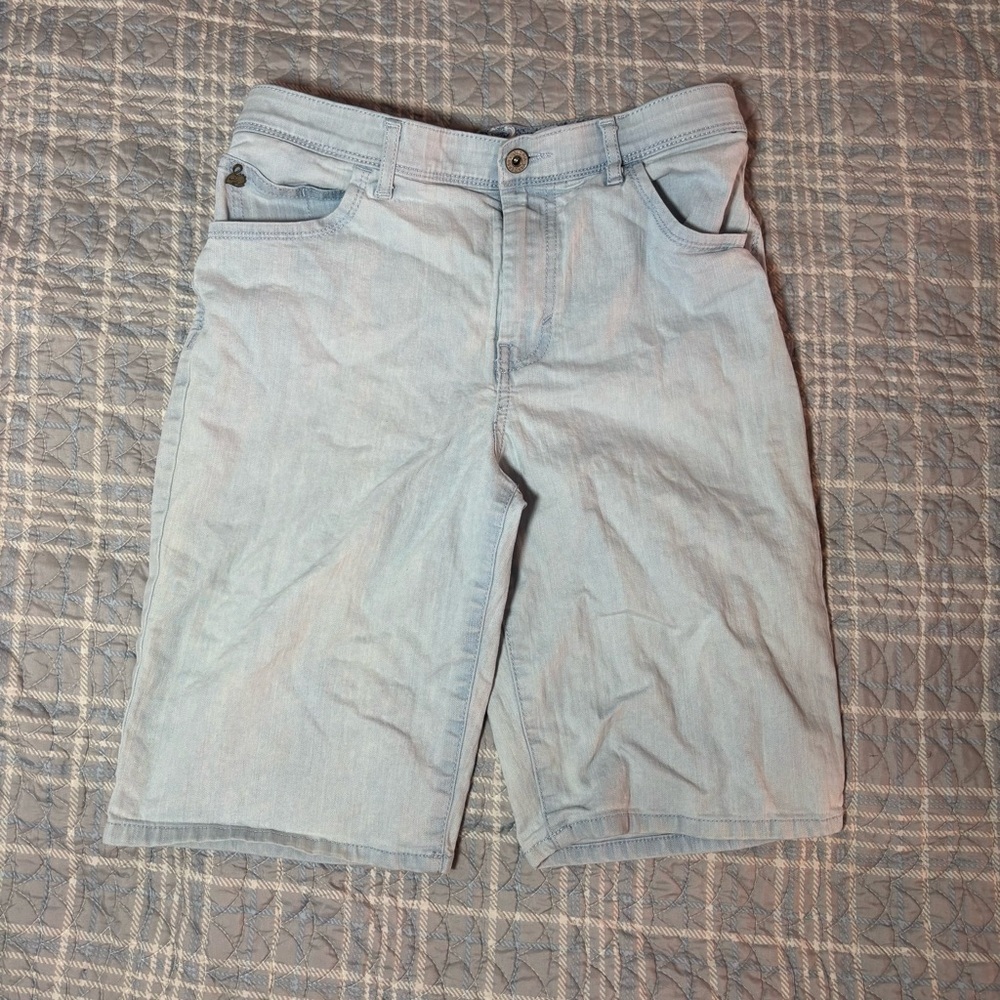 Gloria Vanderbilt Men's Sky Blue Denim Shorts
